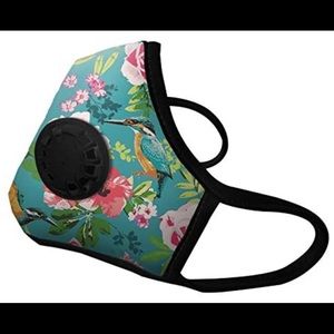 NIB Large Vogmask in Hummingbird print!